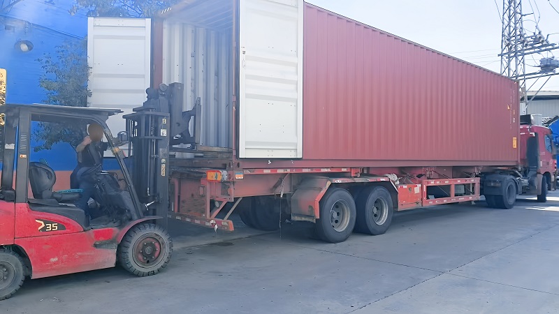 Spolehlivá tovární zásilka – zajištění rychlého a bezpečného doručení každé objednávky